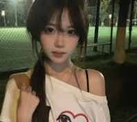资讯页卡片稳重